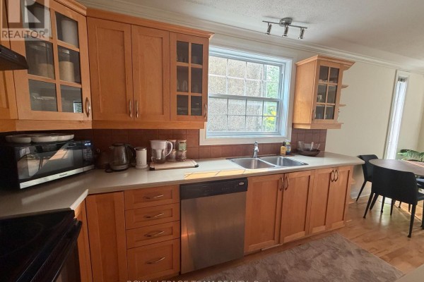 48 Ella Street, Ottawa, ON, photo 2