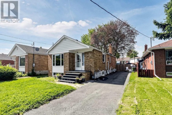 48 Frey Crescent, Toronto, ON, photo 2