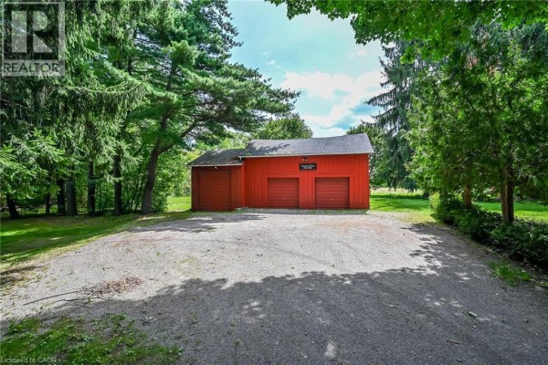 48 Garner Road W, Ancaster, ON, photo 3