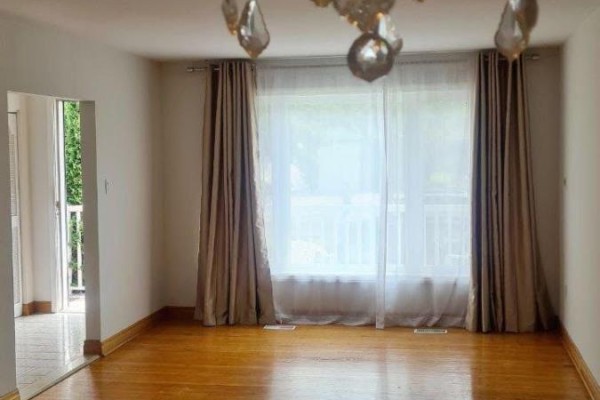 Bedroom 2 - 48 Green Bush Road, Toronto, ON M2M1P3 Photo 4