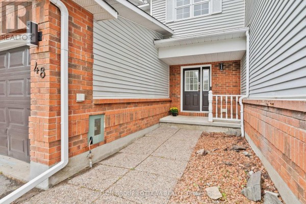 Kitchen - 48 Kalbrook Street, Ottawa, ON K2T1A6 Photo 2