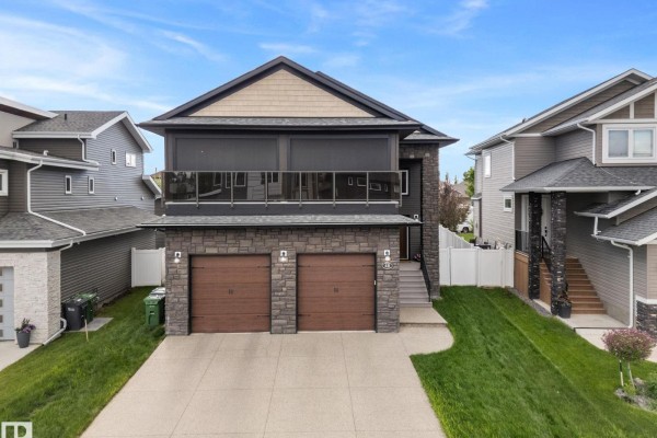 48 Lundberg Cr, Red Deer, AB, photo 2