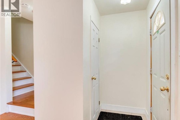 48 Madeira Drive, London, ON, photo 3