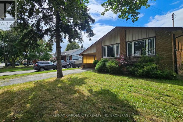 48 Manning Avenue, Hamilton, ON, photo 2
