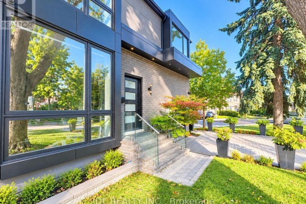 Family room - 48 Sharron Drive, Toronto, ON M4G2A6 Photo 4