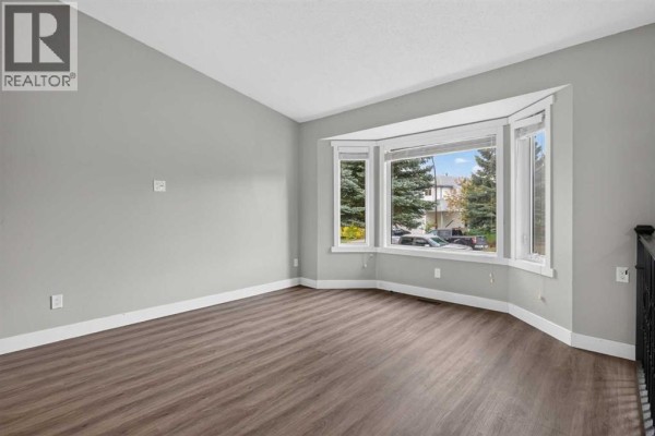 Dining room - 48 Shawfield Road Sw, Calgary, AB T2Y1Y7 Photo 5
