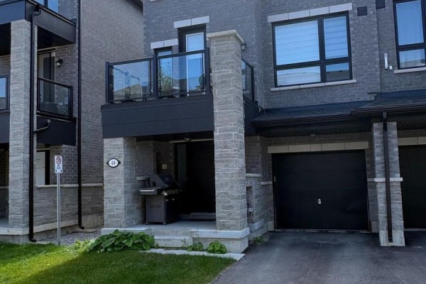 Eating area - 48 Spry Lane, Barrie, ON L9J0N6 Photo 2