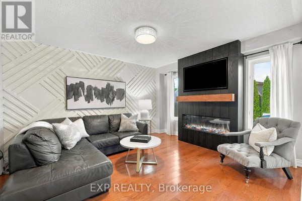 Primary Bedroom - 48 Thackery Drive, Ajax, ON L1T0B4 Photo 4