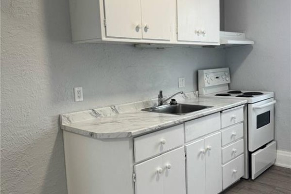 48 Walter Street Unit# A, Kitchener, ON N2G1S1 Photo 5