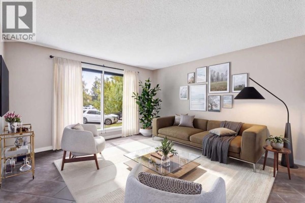 Family room - 48 Woodglen Court Sw, Calgary, AB T2W4K3 Photo 5