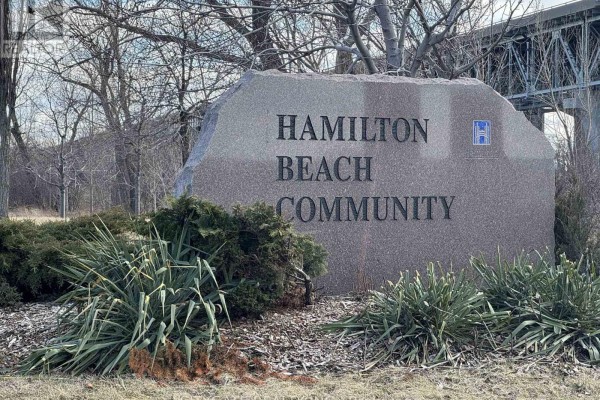 480 Beach Boulevard, Hamilton, ON, photo 3
