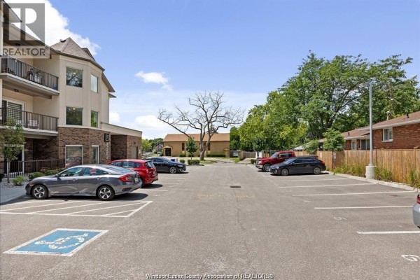 480 Fairview Boulevard Unit# 101, Windsor, ON, photo 3