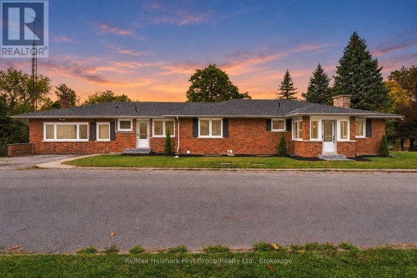 Family room - 4800 Main Street, Clarington, ON L0B1M0 Photo 2