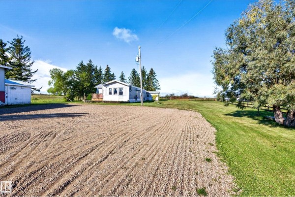 Primary Bedroom - 48028 Rr 133, Rural Beaver County, AB T0B4N0 Photo 4