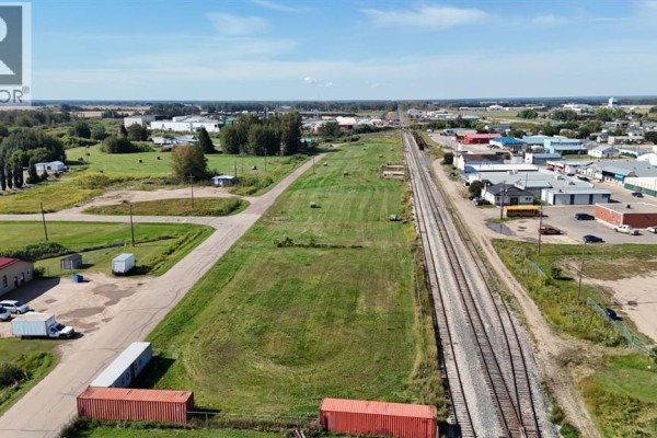 4804, 4808, 4812, 4816 50th Avenue, High Prairie, AB T0G1E0 Photo 2