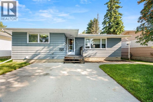 4pc Bathroom - 4804 38 Street, Lloydminster, SK S9V0B3 Photo 4