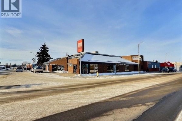 4804 50 Street, Ponoka, AB T4J1S1 Photo 4