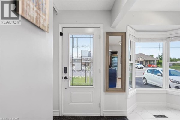 4804 John Street, Beamsville, ON, photo 2