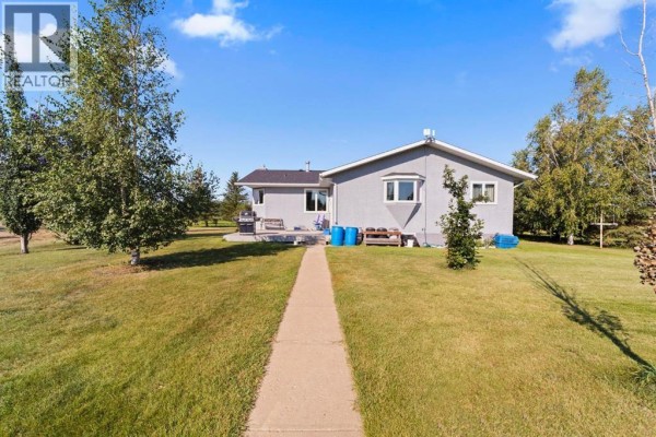 Kitchen - 48043 Range Road 194, Rural Camrose County, AB T4V2N1 Photo 4