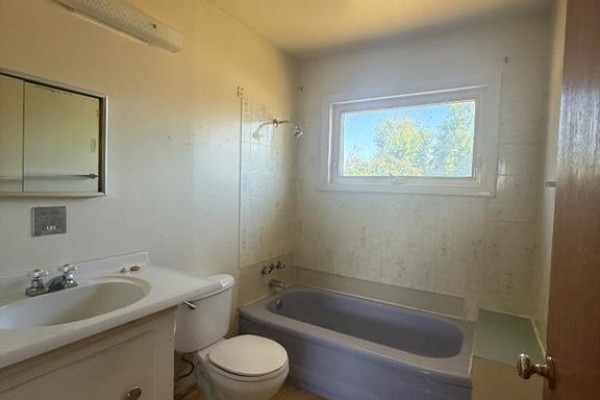 Primary Bedroom - 4807 O'brien Drive, High Prairie, AB T0G1E0 Photo 4