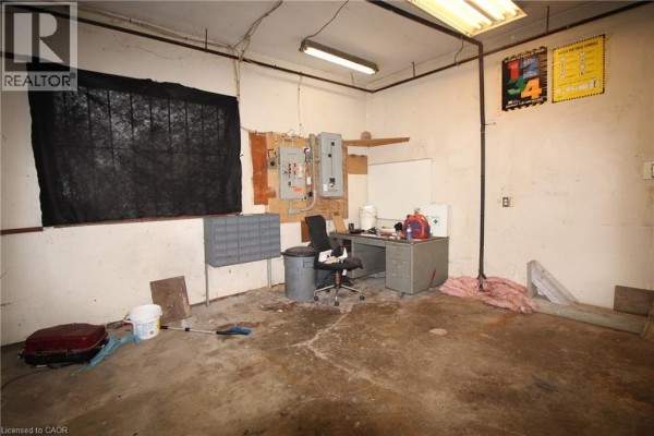 481 Garner Road E Unit# Warehouse, Ancaster, ON L9G3K9 Photo 4