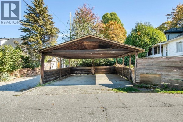 481 W 21st Avenue, Vancouver, BC V5Y2E6 Photo 4
