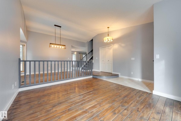 Family room - 4810 42 St, Beaumont, AB T4X1H2 Photo 4