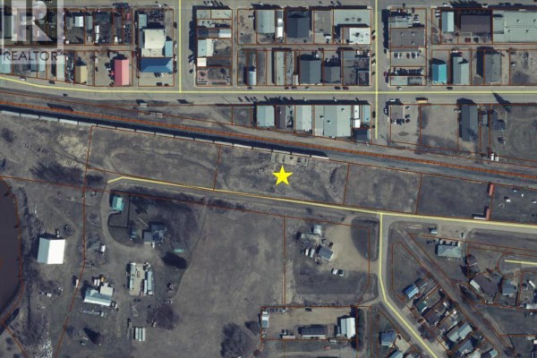 4812 50th Avenue, High Prairie, AB T0G1E0 Photo 2