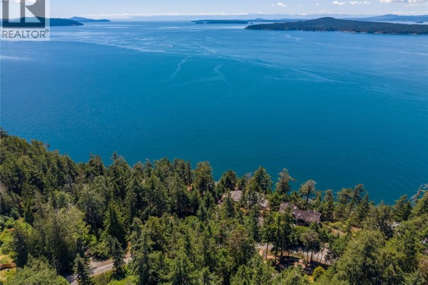 4812 Cannon Cres, Pender Island, BC V0N2M2 Photo 5