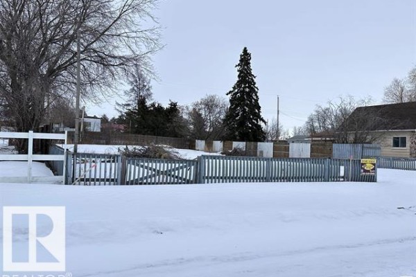4813 & 4815 52 St, Busby, AB T0G0H0 Photo 4