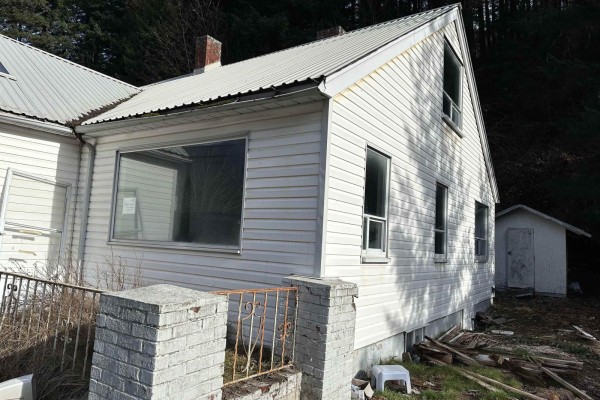 Primary Bedroom - 48130 Trans Canada Highway, Fraser Canyon, Boston Bar / Lytton, BC V0K1C0 Photo 4