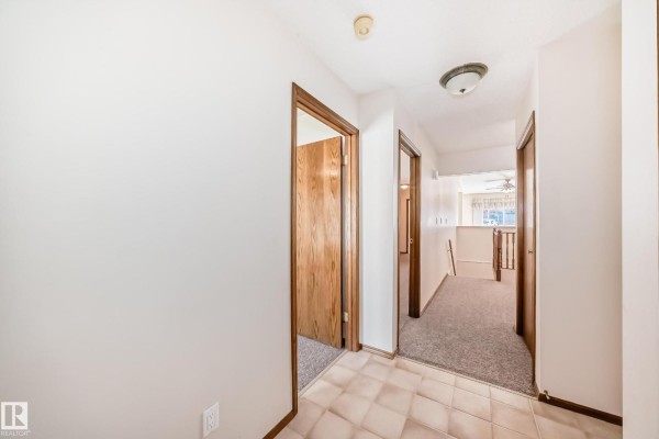 Bedroom 2 - 4815 32 Av Nw, Edmonton, AB T6L4Y7 Photo 5