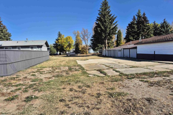 4815 53 Av, Viking, AB, photo 3