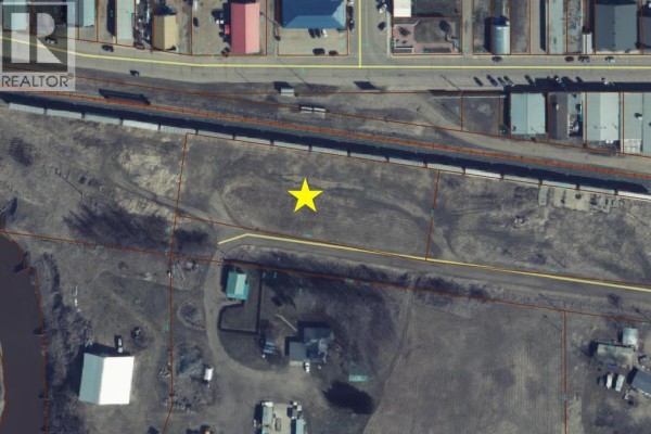 4816 50th Avenue, High Prairie, AB T0G1E0 Photo 2