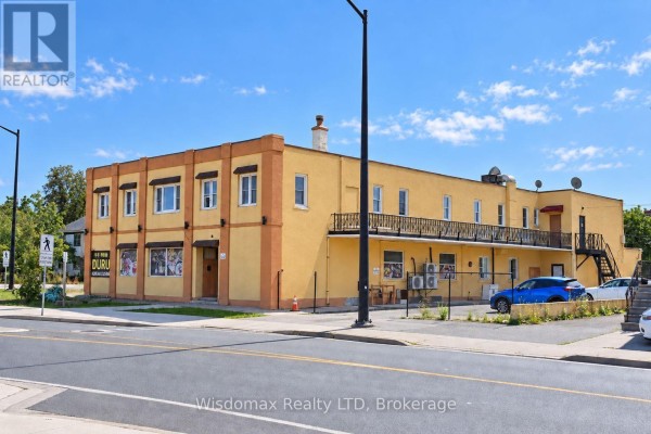4816 Bridge Street, Niagara Falls, ON L2E2R9 Photo 2