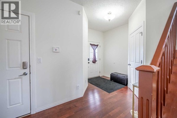 Living room - 482 Skyview Ranch Way Ne, Calgary, AB T3N0H2 Photo 4