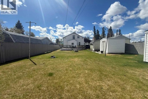 Bedroom - 4820 17 Avenue, Edson, AB T7E1V6 Photo 3