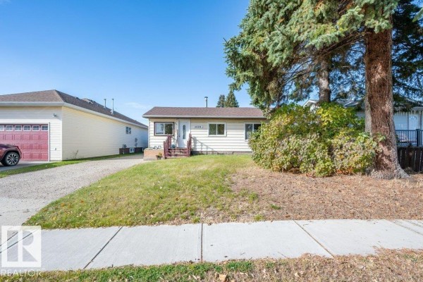 Kitchen - 4820 49 St, Gibbons, AB T0A1N0 Photo 3