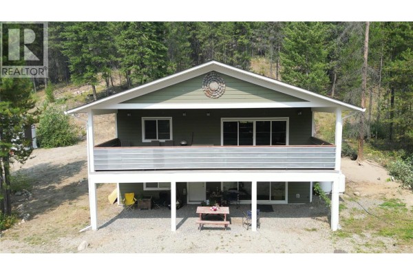 Bedroom - 4820 Highway 33, Beaverdell, BC V0H1A0 Photo 3