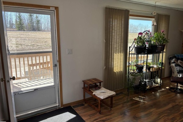 Dining room - 4824 49 Av, Sangudo, AB T0E2A0 Photo 2