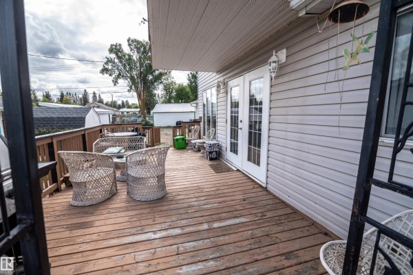 Kitchen - 4824 50a St, Rural Lac Ste  Anne County, AB T0E0A0 Photo 3