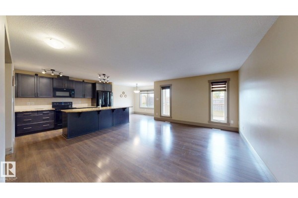 Primary Bedroom - 4826 171a Av Nw, Edmonton, AB T5Y3P3 Photo 4