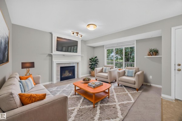 483 Watt Bv Sw, Edmonton, AB, photo 2