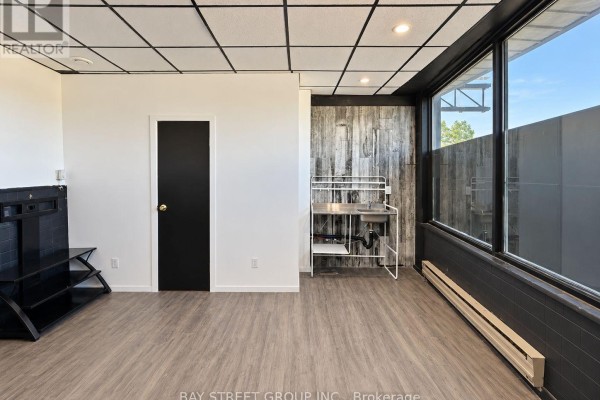 4830 Bridge Street, Niagara Falls, ON L2E2R9 Photo 3