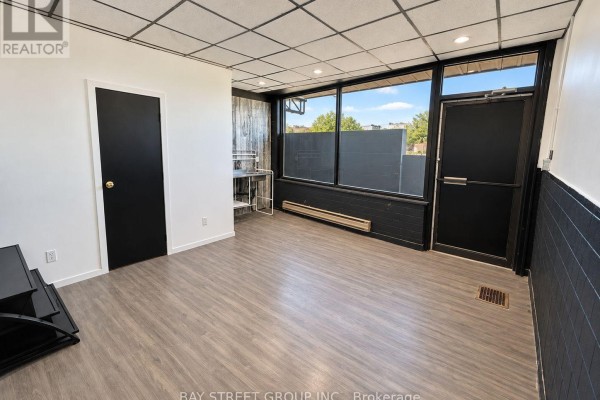 4830 Bridge Street, Niagara Falls, ON L2E2R9 Photo 4