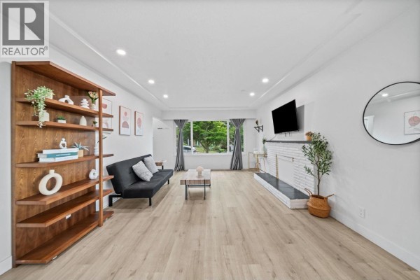 4831 Cambridge Street, Burnaby, BC V5C1H9 Photo 5