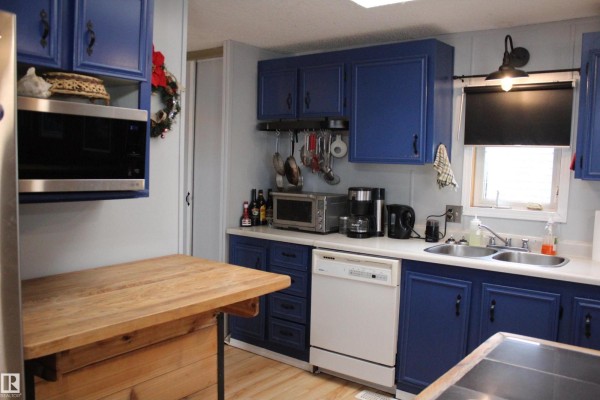 Kitchen - 4839 49 Av, Chipman, AB T0B0W0 Photo 3