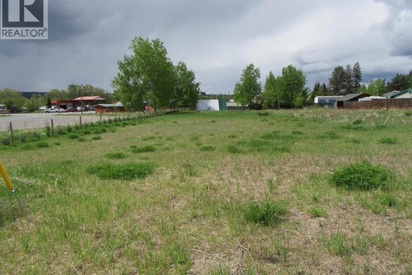 4841 Timothy Lake Road, Lac La Hache, BC V0K1T0 Photo 4