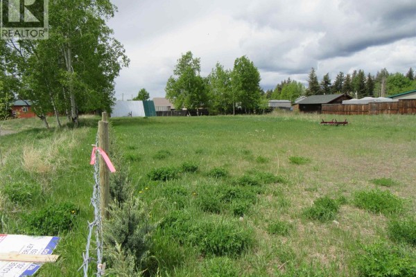 4841 Timothy Lake Road, Lac La Hache, BC V0K1T0 Photo 5
