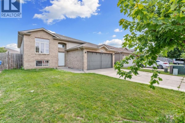 Office - 4844 Whitefish Crescent, Windsor, ON N9G3E2 Photo 5
